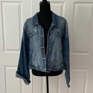 Maurices Denim Jacket stone washed - size 2